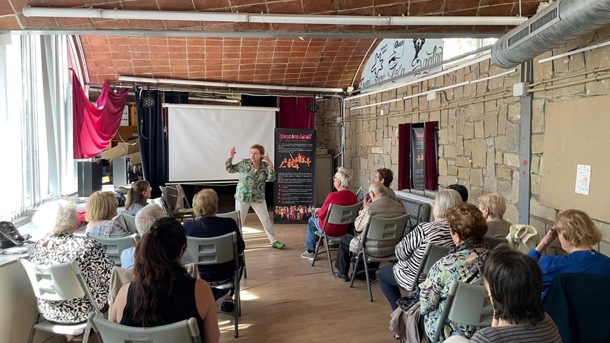 “Experiències de superació” amb Teresa Urroz, a l’Escola de Salut de l’Esquerra de l’Eixample “Experiències de superació” amb Teresa Urroz, a l’Escola de Salut de l’Esquerra de l’Eixample
